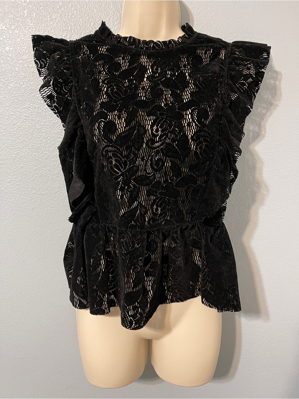 Chelsea & Violet Black Floral Lace Peplum Top Ruffle Goth Coquette Blouse XS